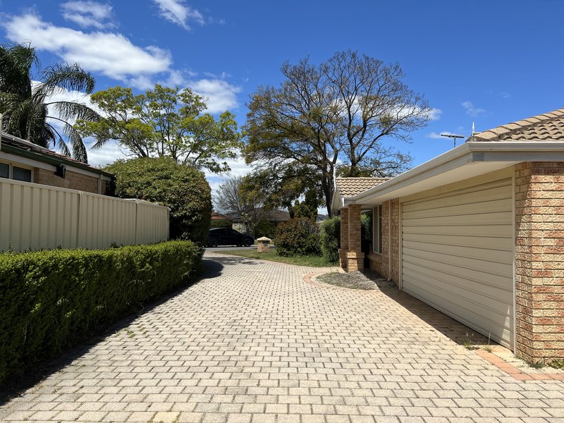 Photo - 11B Tea Tree Way, Thornlie WA 6108 - Image 18