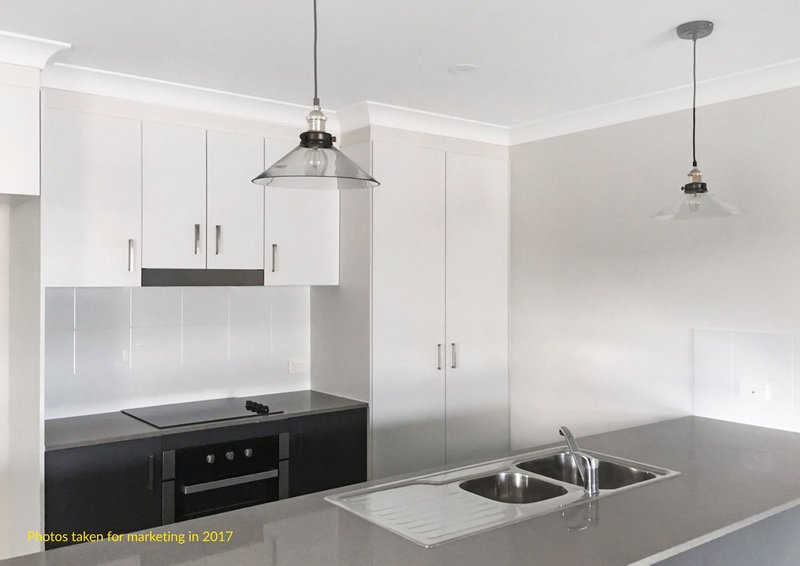Photo - 1/1B Turnbull Street, Fennell Bay NSW 2283 - Image 3