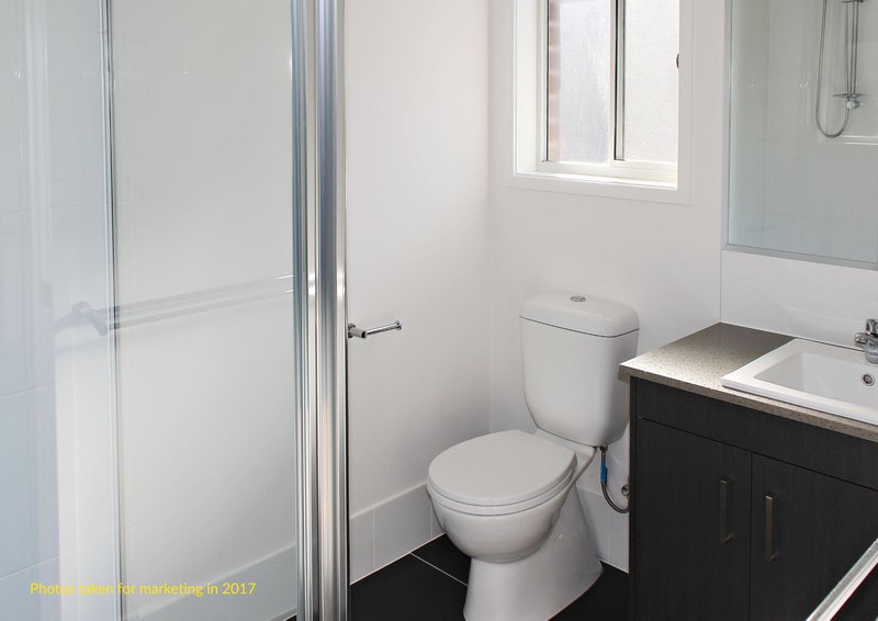 Photo - 1/1B Turnbull Street, Fennell Bay NSW 2283 - Image 14