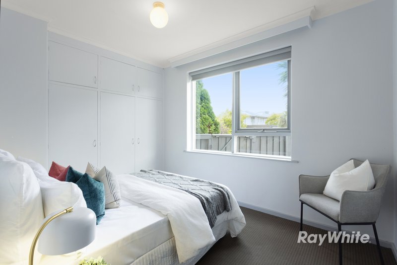 Photo - 1/1C Kangaroo Road, Murrumbeena VIC 3163 - Image 7