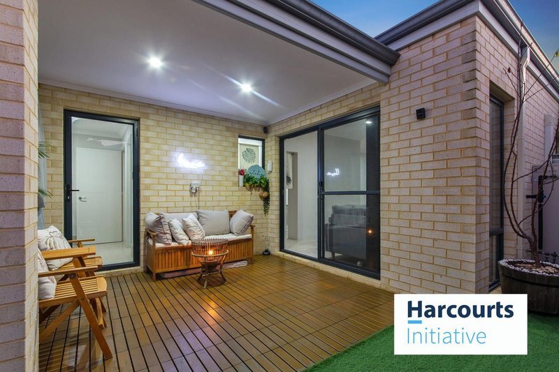 Photo - 11C Olebury Street, Nollamara WA 6061 - Image 24