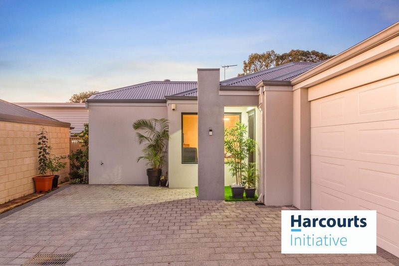 Photo - 11C Olebury Street, Nollamara WA 6061 - Image 30