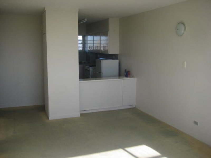 Photo - 11C/172 Oxlade Drive, New Farm QLD 4005 - Image 2