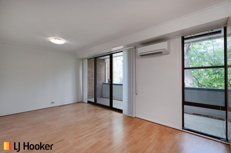 Photo - 11C/62 Wattle Street, Lyneham ACT 2602 - Image 2