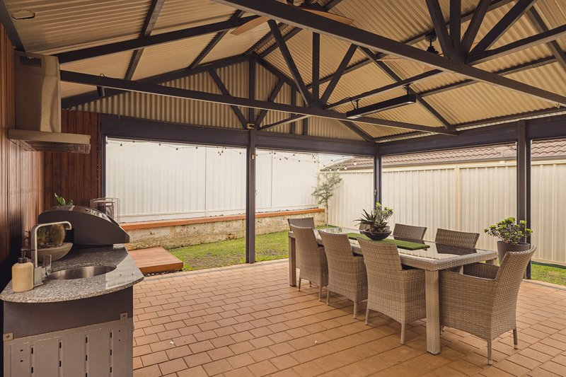 Photo - 11D Kimbara Place, Nollamara WA 6061 - Image 11