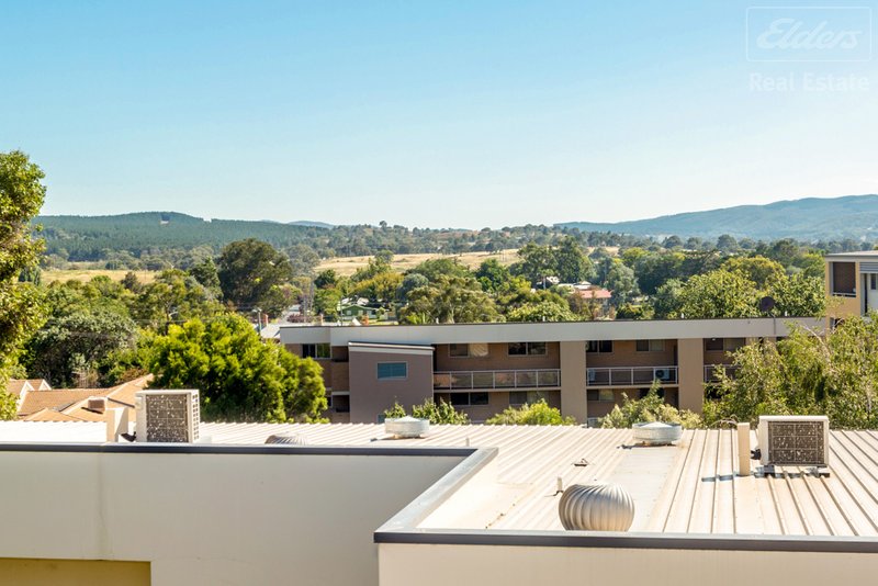 Photo - 11D/13-17 Uriarra Road, Crestwood NSW 2620 - Image 9