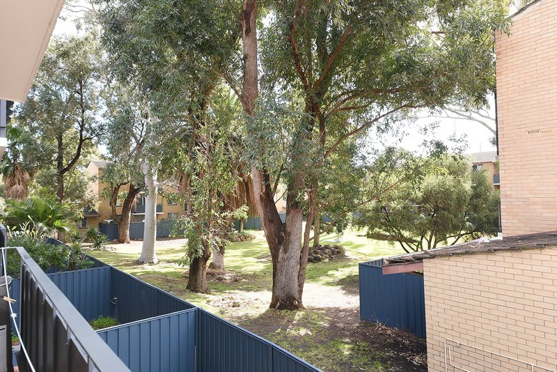 Photo - 11E/159 Hector Street, Osborne Park WA 6017 - Image 14