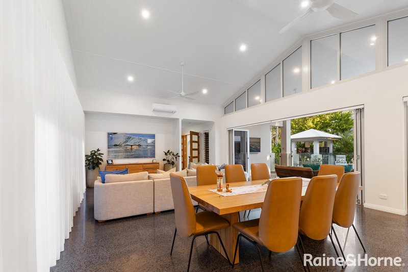 Photo - 1/2-12 Reef Street, Port Douglas QLD 4877 - Image 12