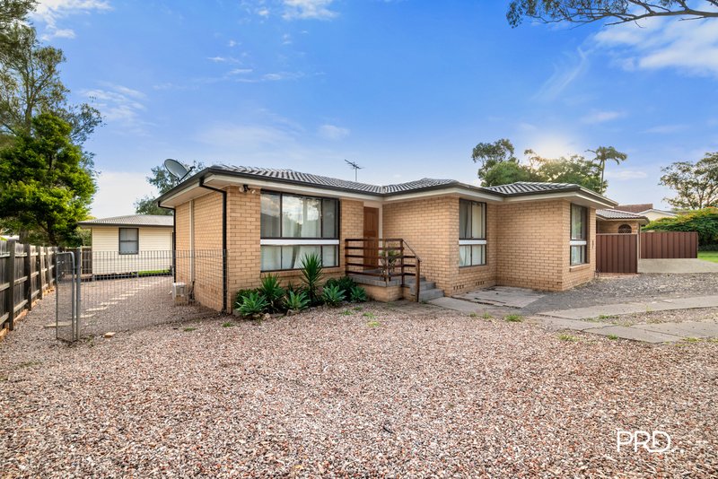 Photo - 12 & 12A Pamshaw Place, Bidwill NSW 2770 - Image 2