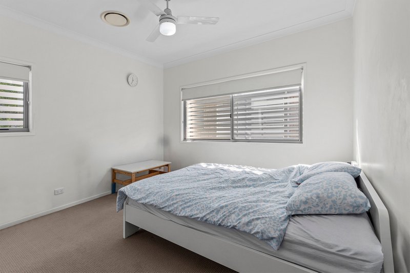 Photo - 12-14 Junior Terrace, Northgate QLD 4013 - Image 5
