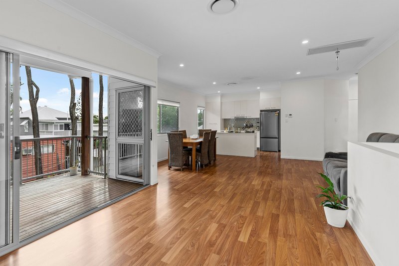 Photo - 12-14 Junior Terrace, Northgate QLD 4013 - Image 8