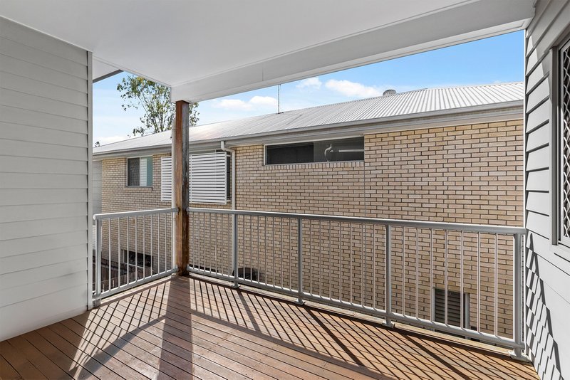 Photo - 12-14 Junior Terrace, Northgate QLD 4013 - Image 11