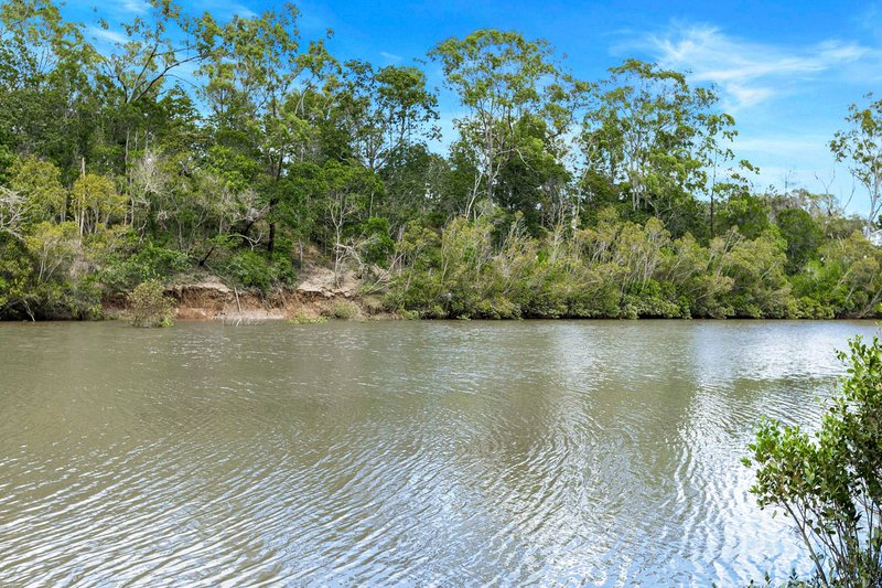 Photo - 12-14 South Heath Road, Burrum River QLD 4659 - Image 22