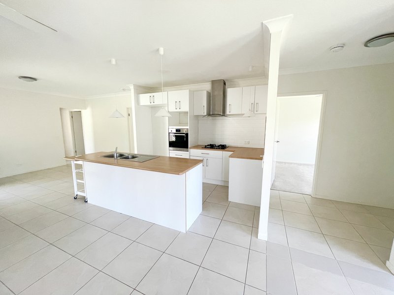 Photo - 12-14 Wyangarie Place, Kooralbyn QLD 4285 - Image 1