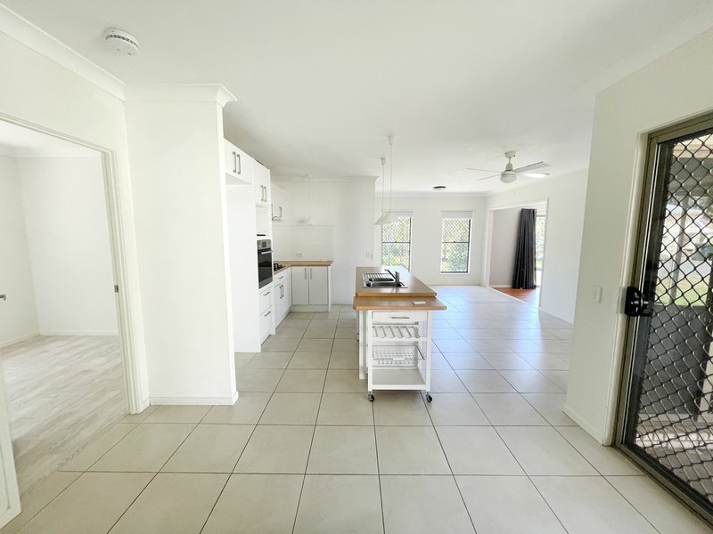 Photo - 12-14 Wyangarie Place, Kooralbyn QLD 4285 - Image 2