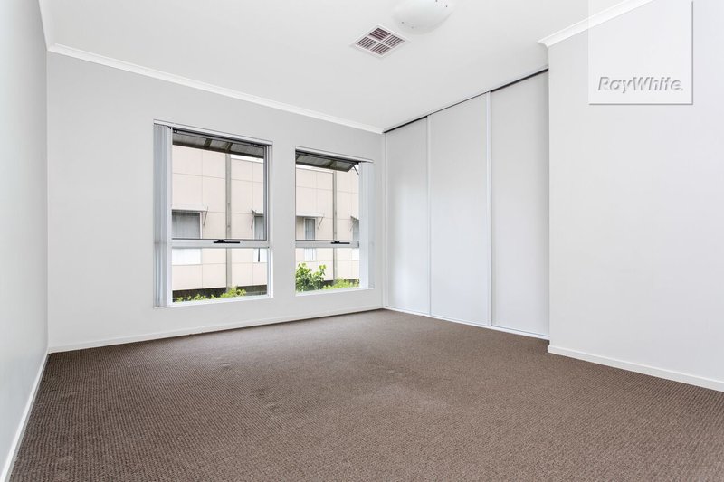 Photo - 12, 23-25 Metro Parade, Mawson Lakes SA 5095 - Image 4