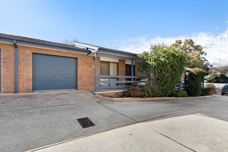 Photo - 1,2 & 3/16 Mulloon Street, Queanbeyan East NSW 2620 - Image 3