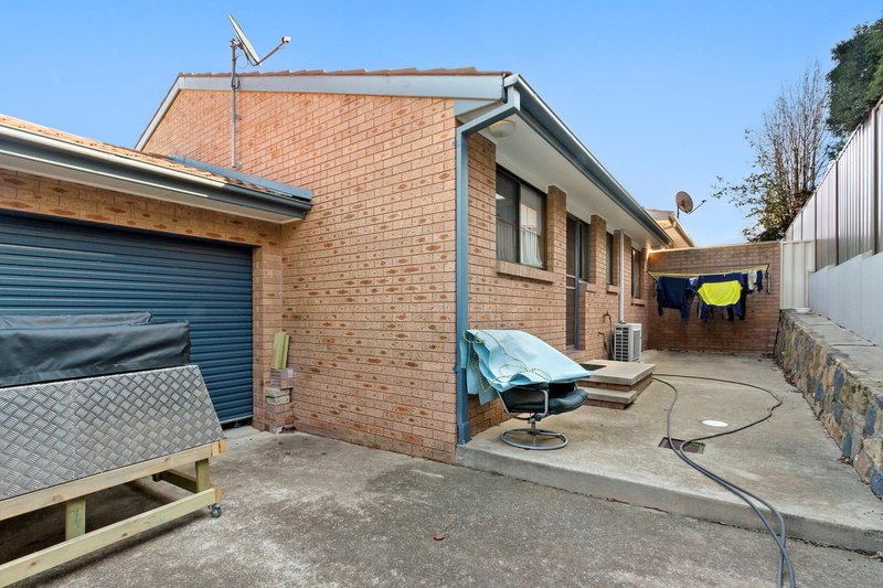 Photo - 1,2 & 3/16 Mulloon Street, Queanbeyan East NSW 2620 - Image 7