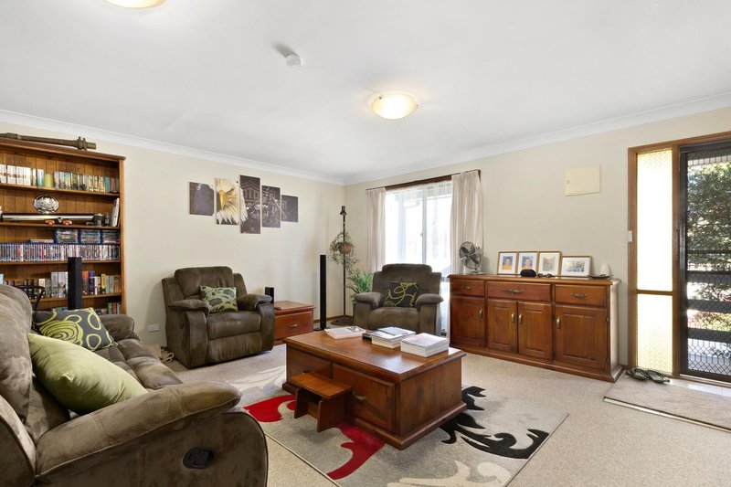 Photo - 1,2 & 3/16 Mulloon Street, Queanbeyan East NSW 2620 - Image 9