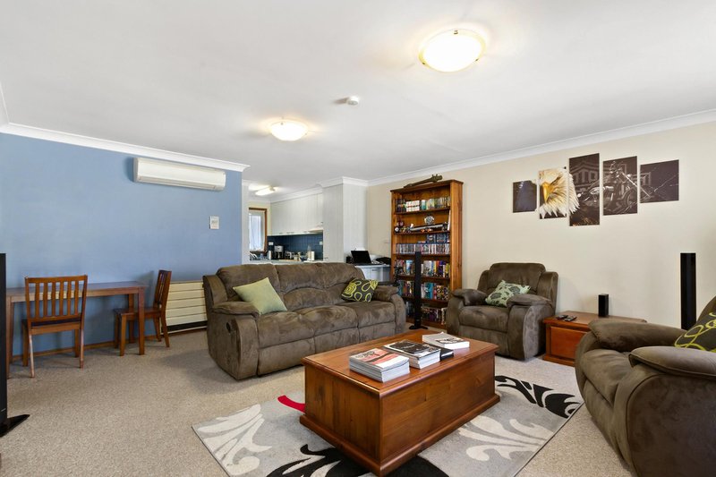 Photo - 1,2 & 3/16 Mulloon Street, Queanbeyan East NSW 2620 - Image 10