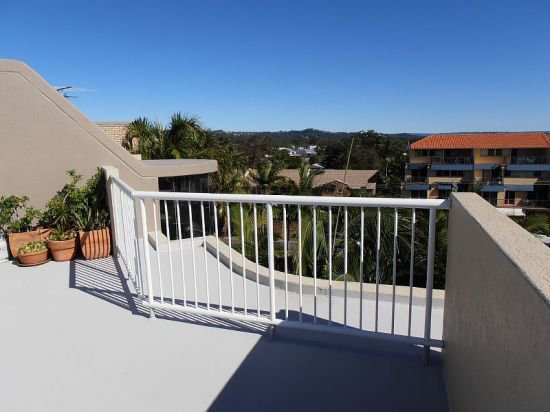 Photo - 12 35-37 Fifth Avenue, Maroochydore QLD 4558 - Image 3