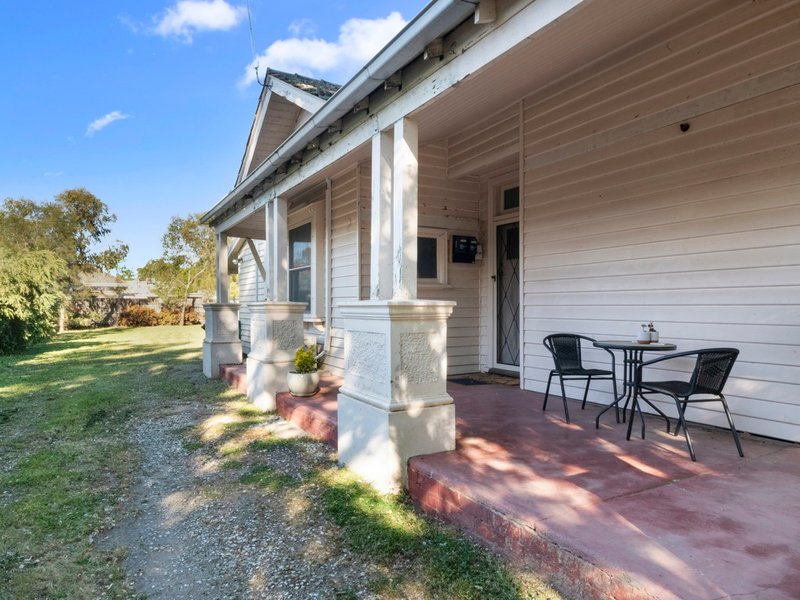 Photo - 1/2 3A Mitchell Street, Benalla VIC 3672 - Image 4