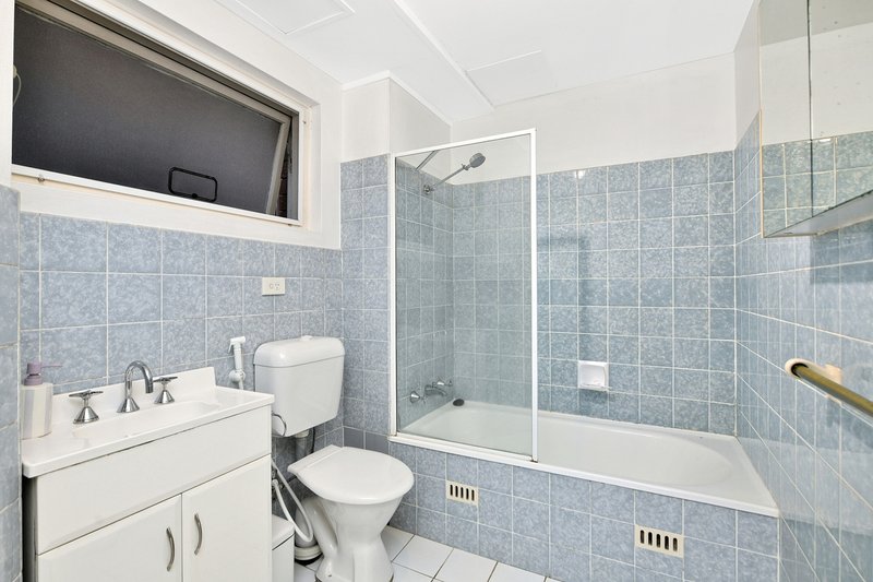 Photo - 1/2-4 Eagle Street, Ryde NSW 2112 - Image 2