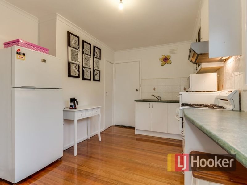 Photo - 1/2-4 Gordon Street, Cranbourne VIC 3977 - Image 4