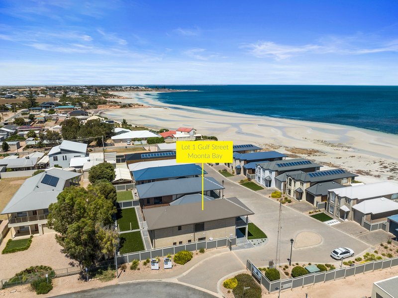 Photo - 1/2-4 Gulf Street, Moonta Bay SA 5558 - Image 3