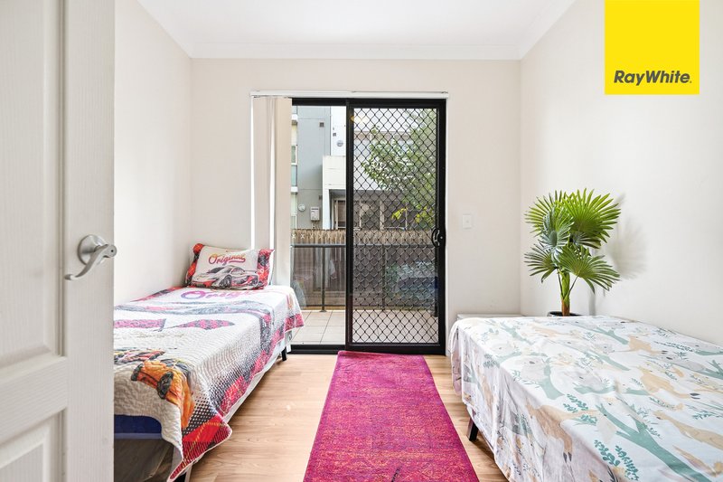 Photo - 1/2-4 Reid Avenue, Westmead NSW 2145 - Image 14