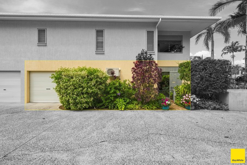 Photo - 1/2-4 Springfield Crescent, Manoora QLD 4870 - Image 15