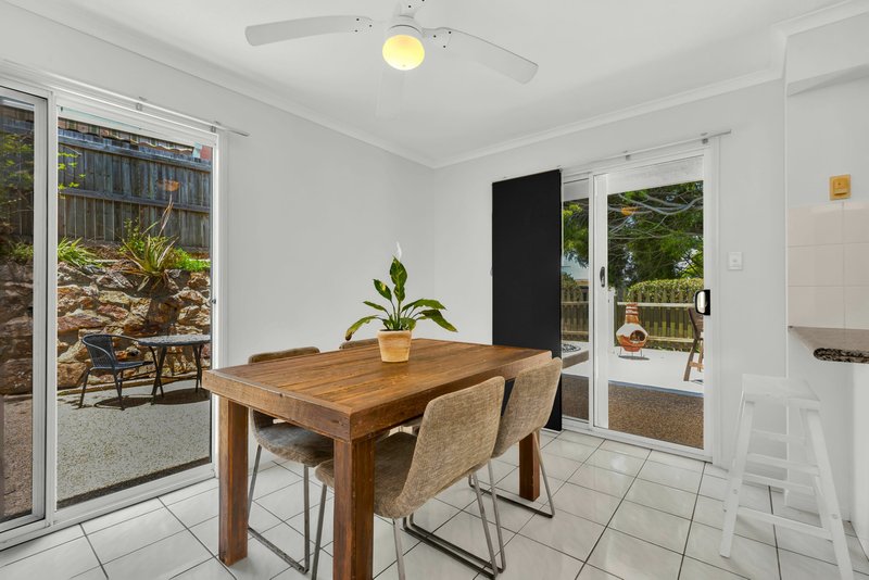 Photo - 1/2-4 Ure Court, Buderim QLD 4556 - Image 4