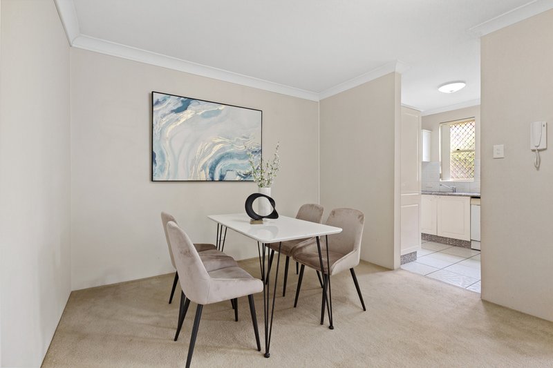 Photo - 1/2-6 Bond Street, Hurstville NSW 2220 - Image 4