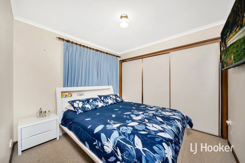 Photo - 12 Adam Court, Pakenham VIC 3810 - Image 12