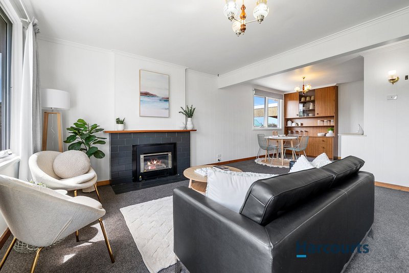 Photo - 12 Addison Street, Devonport TAS 7310 - Image 3