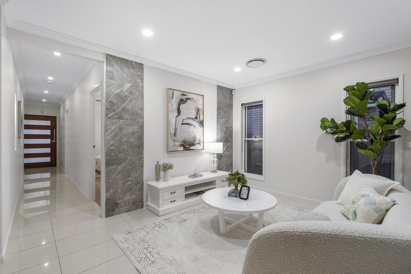 Photo - 12 Adventurer Street, Kuraby QLD 4112 - Image 3