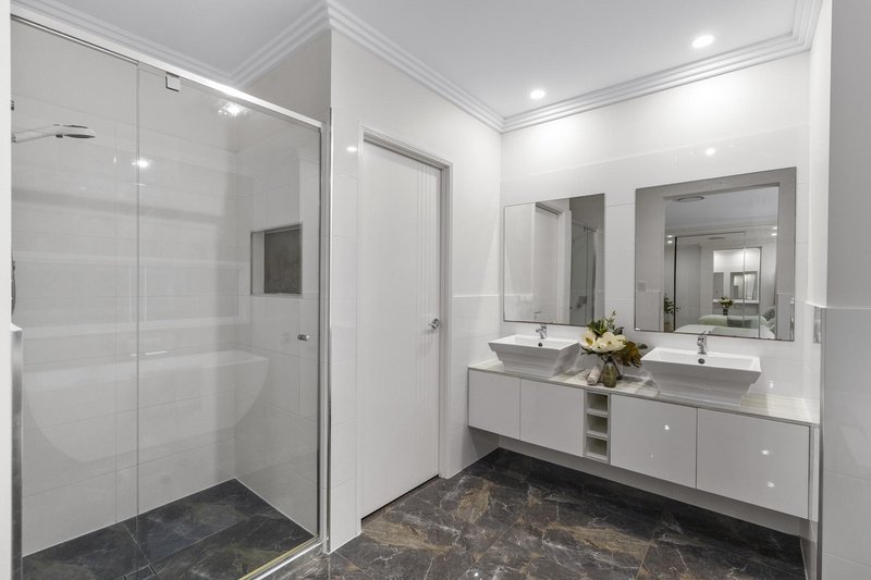 Photo - 12 Adventurer Street, Kuraby QLD 4112 - Image 8