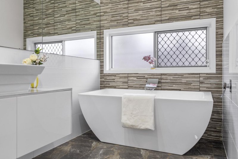 Photo - 12 Adventurer Street, Kuraby QLD 4112 - Image 14