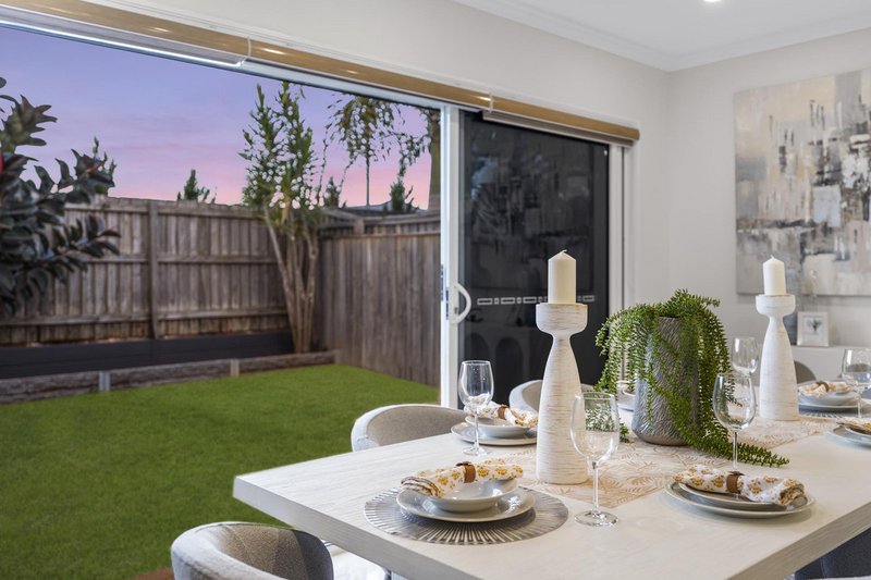 Photo - 12 Adventurer Street, Kuraby QLD 4112 - Image 24