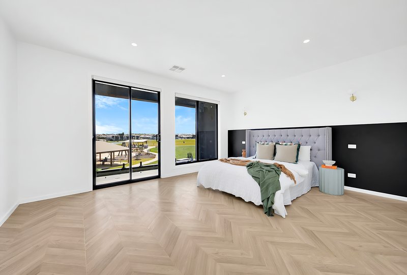 Photo - 12 Aintree Street, Craigieburn VIC 3064 - Image 21