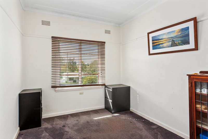 Photo - 12 Albert Street, Oberon NSW 2787 - Image 11