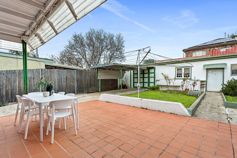 Photo - 12 Albion Street, Marrickville NSW 2204 - Image 8