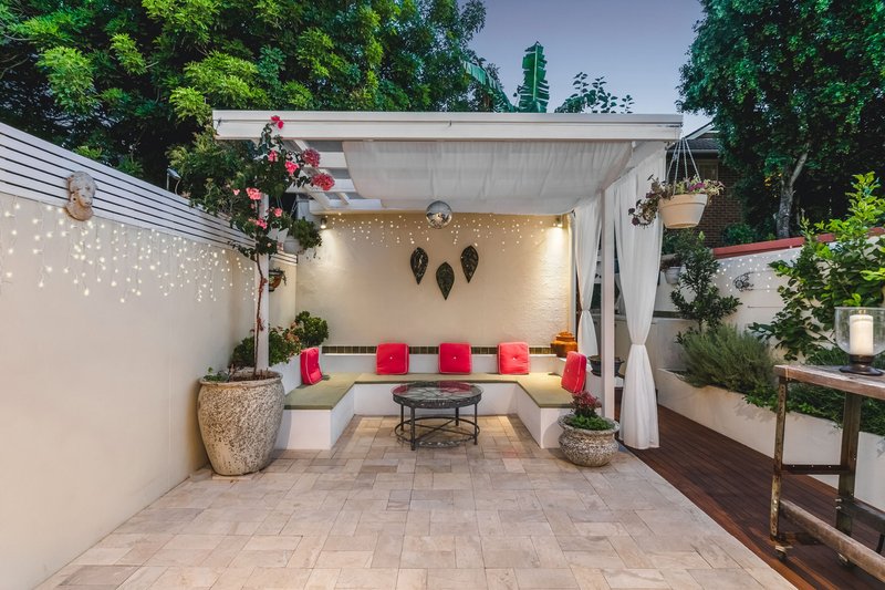 Photo - 12 Alice Street, Newtown NSW 2042 - Image 2