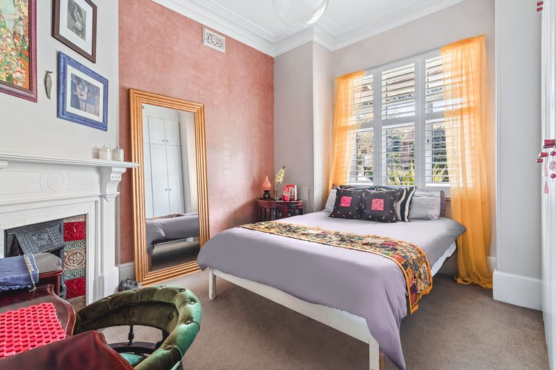 Photo - 12 Alice Street, Newtown NSW 2042 - Image 9