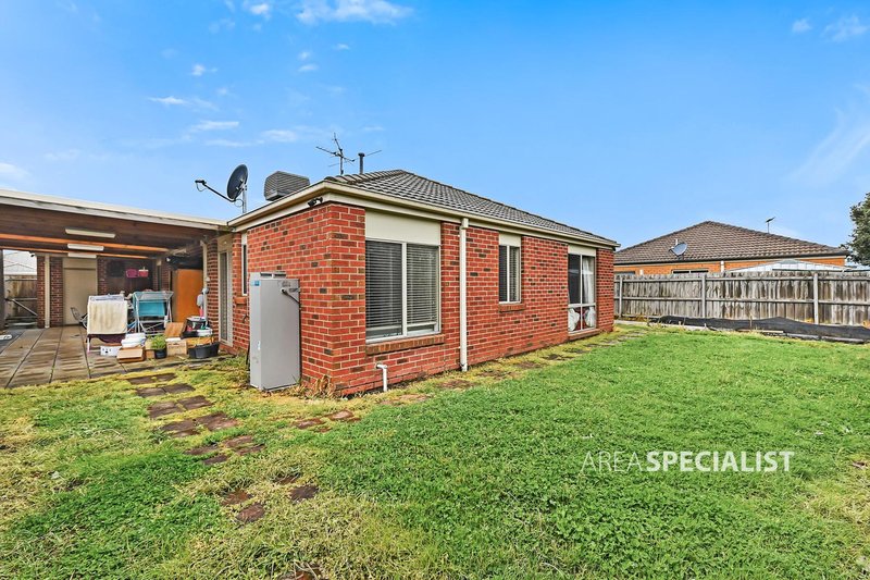 Photo - 12 Amberley Drive, Pakenham VIC 3810 - Image 10