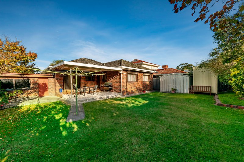 Photo - 12 Amesbury Avenue, Wantirna VIC 3152 - Image 11