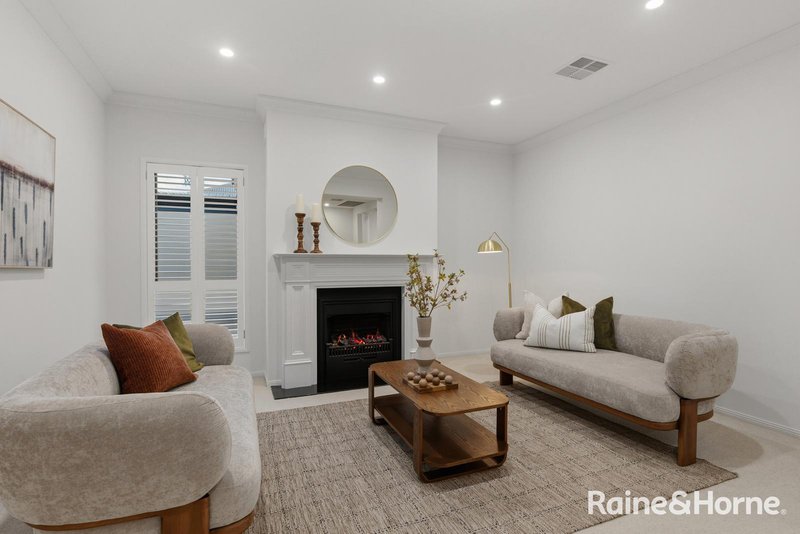 Photo - 12 Amherst Ave , Trinity Gardens SA 5068 - Image 4