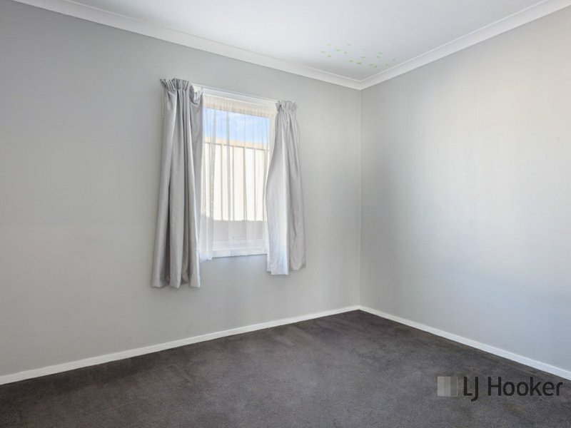 Photo - 12 Amherst Street, West Ulverstone TAS 7315 - Image 5