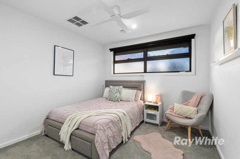 Photo - 1/2 Amiriya Street, Bentleigh East VIC 3165 - Image 15