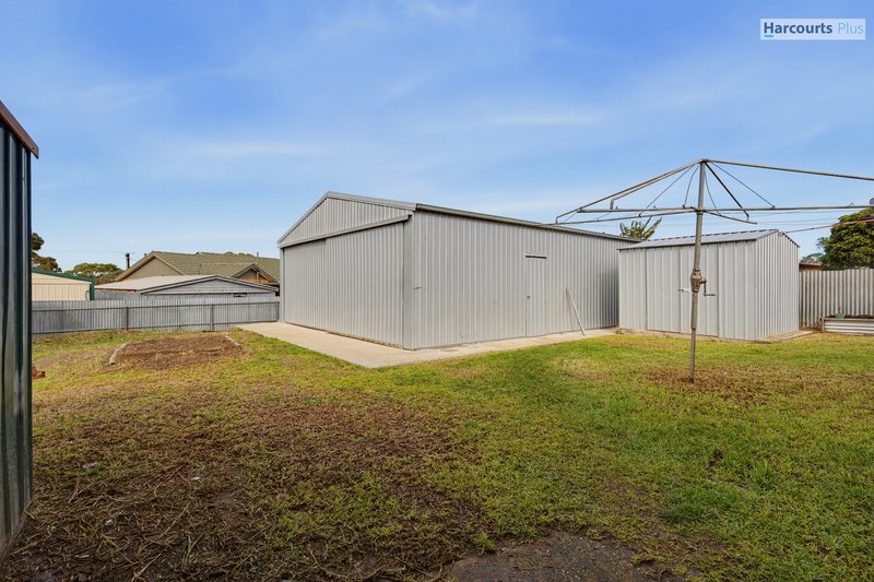 Photo - 12 Anembo Street, O'Sullivan Beach SA 5166 - Image 9